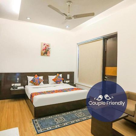 Fabhotel Rivlet Residency Gurgaon Extérieur photo