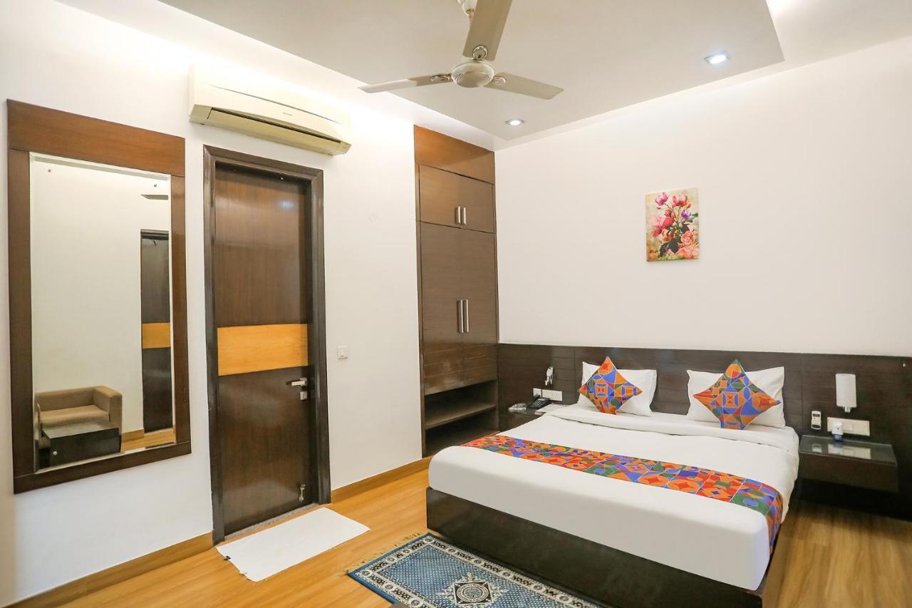 Fabhotel Rivlet Residency Gurgaon Extérieur photo