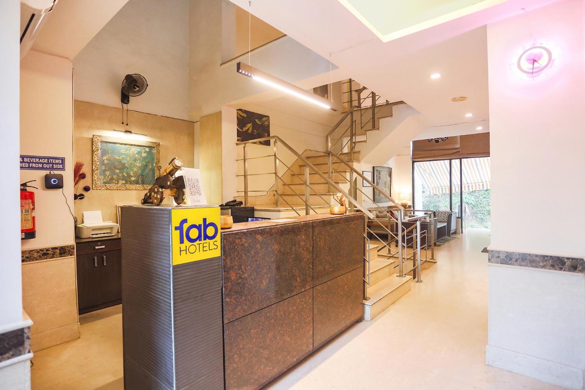 Fabhotel Rivlet Residency Gurgaon Extérieur photo