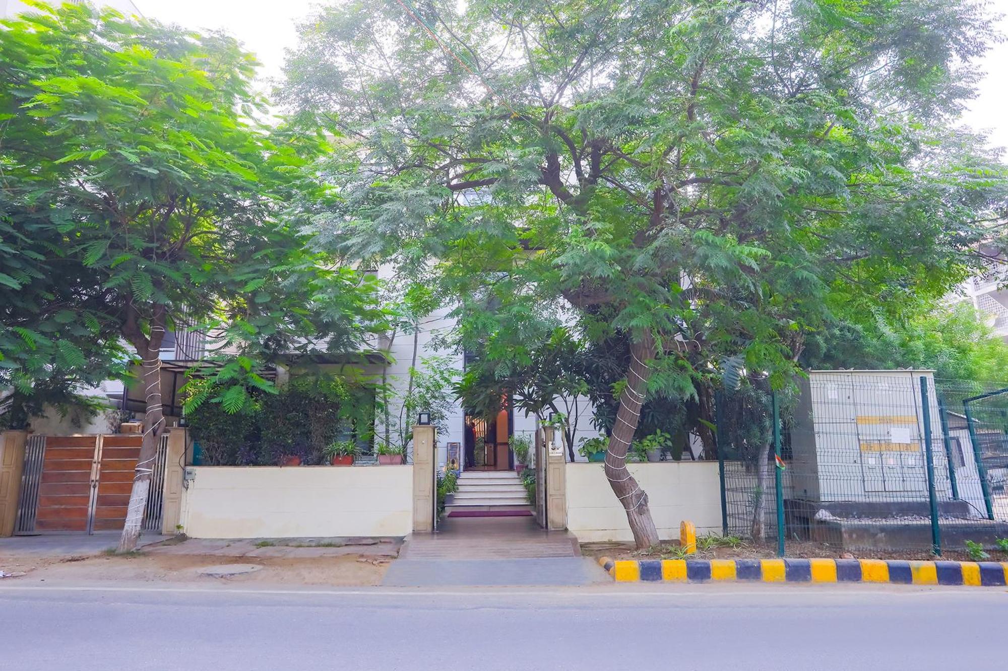 Fabhotel Rivlet Residency Gurgaon Extérieur photo
