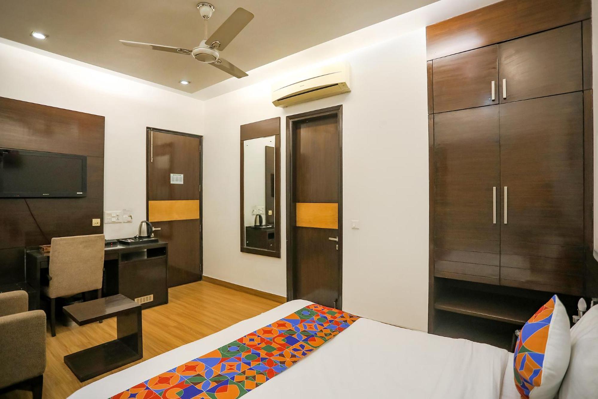 Fabhotel Rivlet Residency Gurgaon Extérieur photo