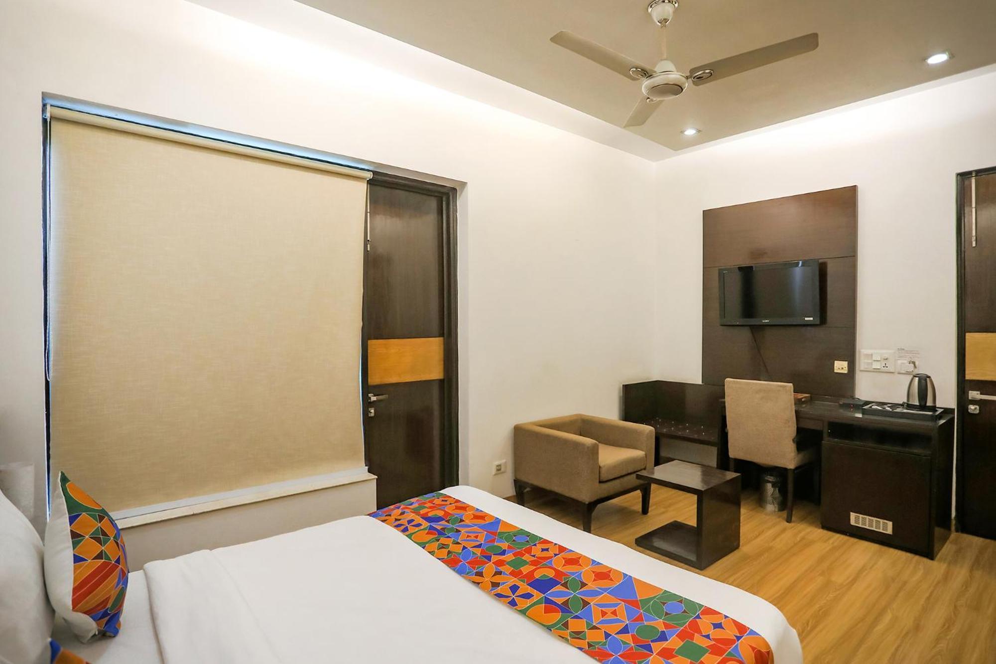 Fabhotel Rivlet Residency Gurgaon Extérieur photo